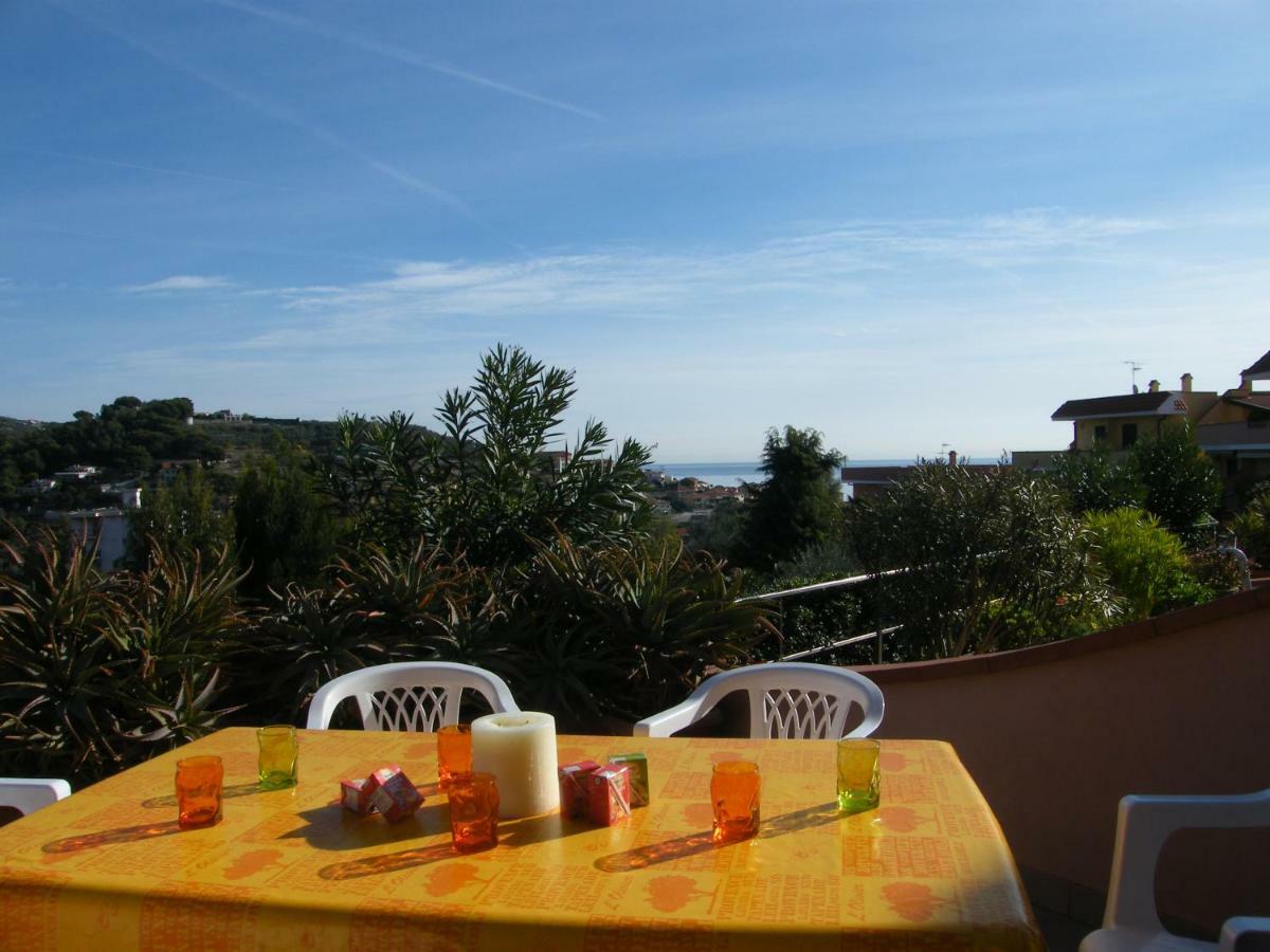 Casa Di Rino Villa San Lorenzo al Mare Buitenkant foto